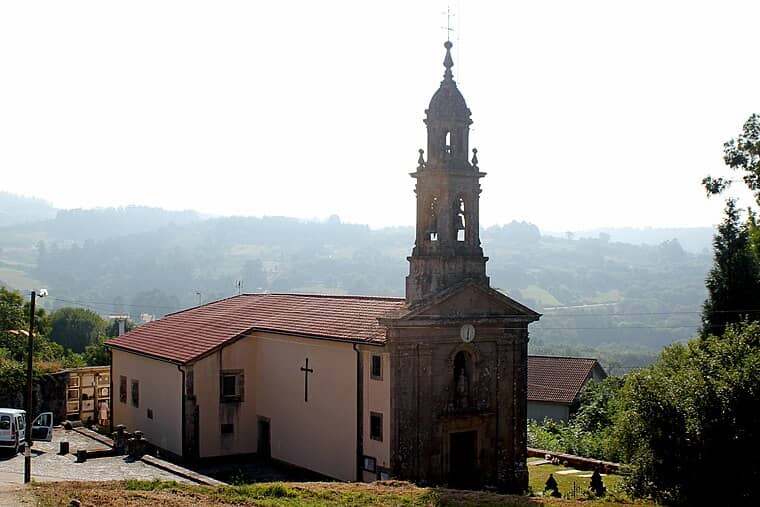 Centro Sociocultural de Aríns