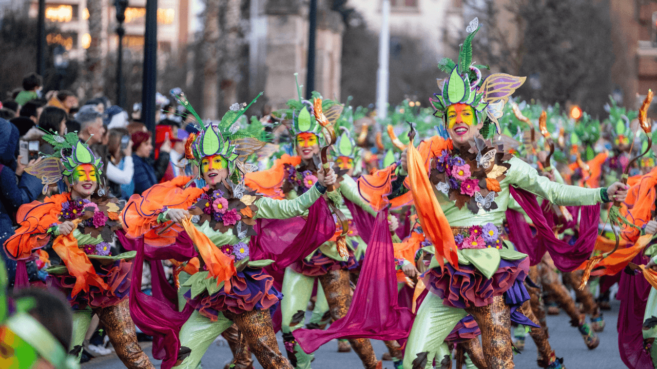 Pasacalles de la New Orleans Marching Band en la Fiesta de la M煤sica