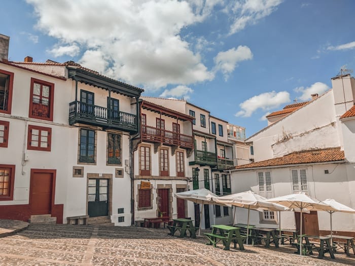 Teatro Infantil en Betanzos: Os tres porquiños