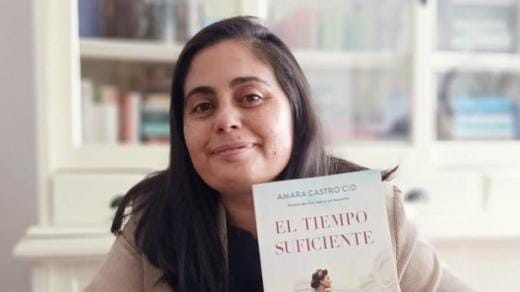 Firma de libros de Amara Castro Cid