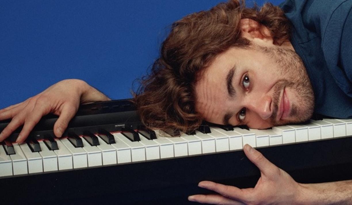 Alex Prescot: Cosy