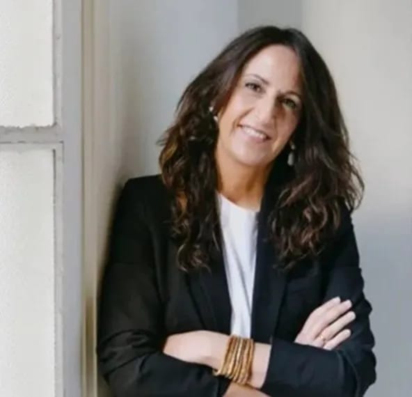 Encuentro con María Oruña en conversación con Nerea Riesco