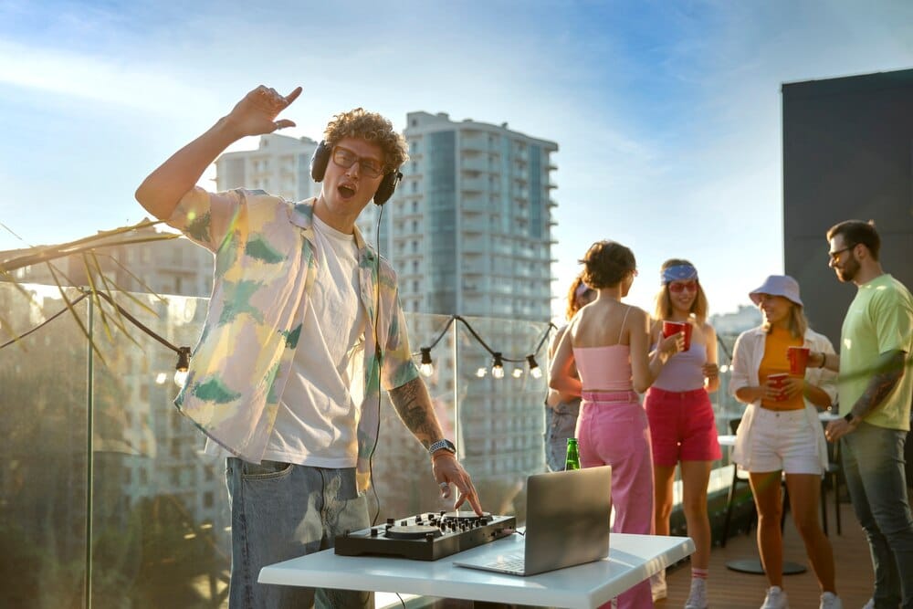 Fiesta con KEY'S DJ