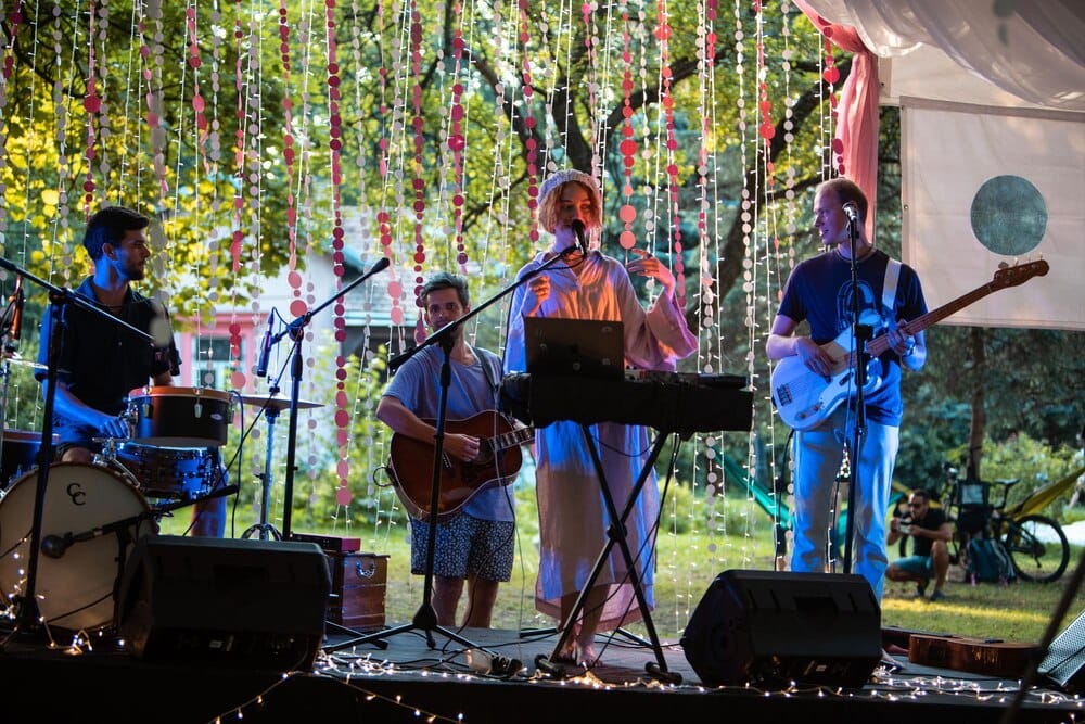 SKIVRILISBAND + SESIÓN FOLK ABERTA
