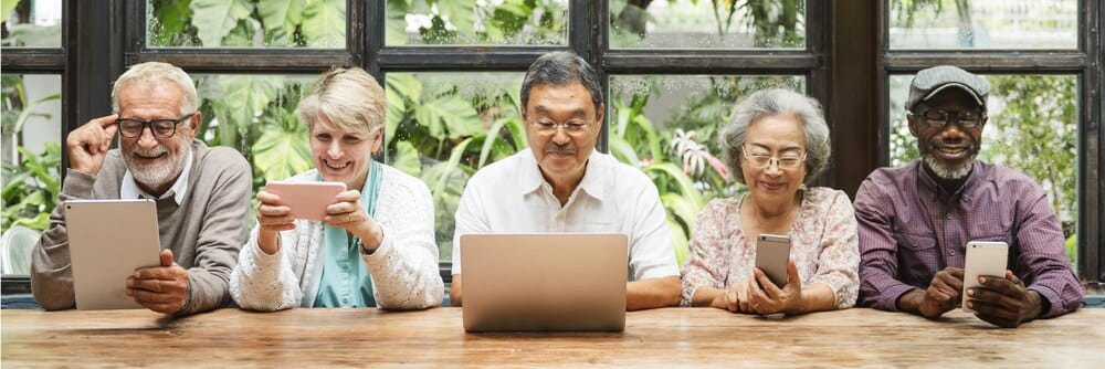 Digitalización para Mayores de 60 Años. Iniciación. Uso del Móvil y el PC y Aplicaciones Útiles
