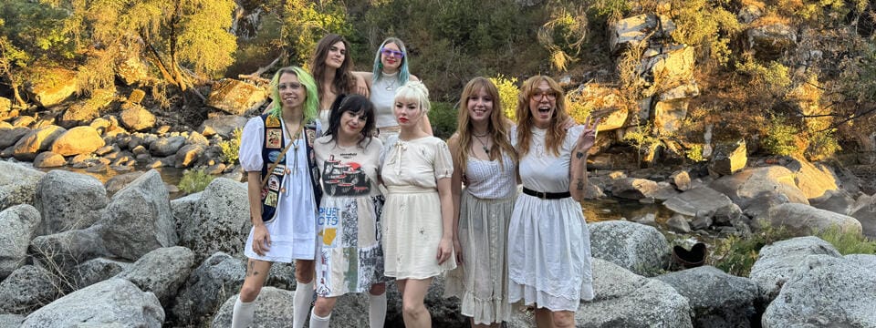 Death Valley Girls
