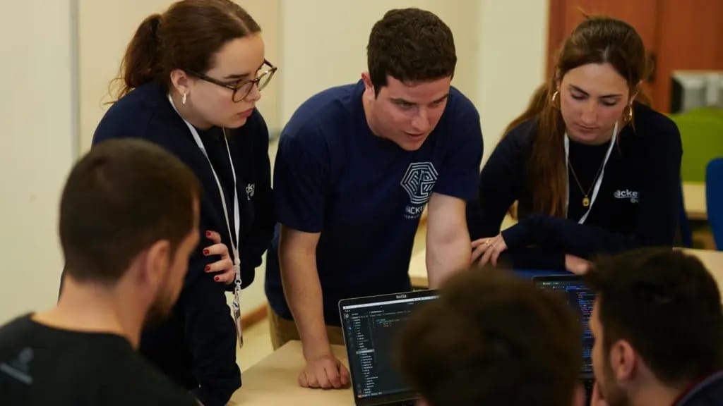 HackUDC 2025