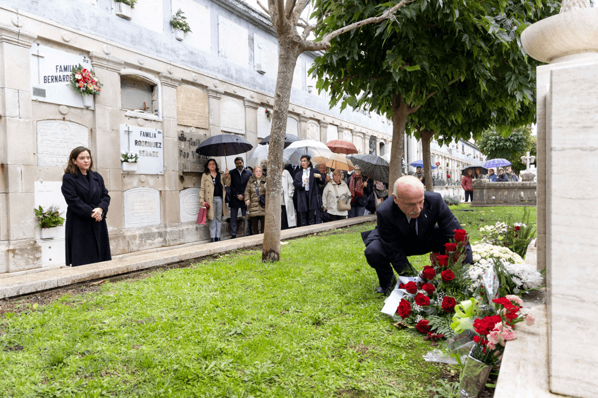 Homenaxe do DĂa de Todos os Santos