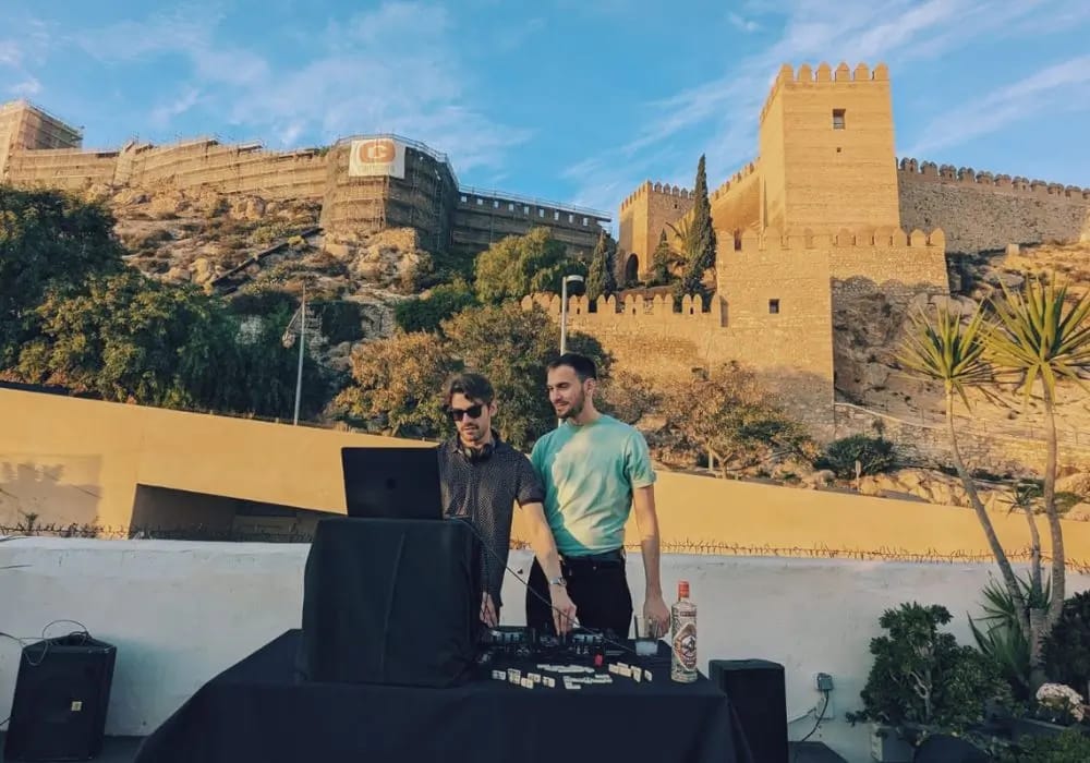 Tardeo con Dominó & Anís Djs