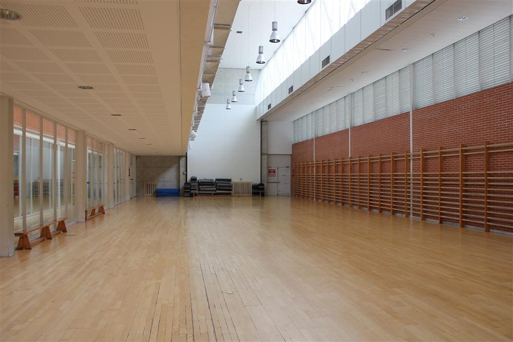 Exhibici贸n del alumnado de la Escuela Municipal de Folklore