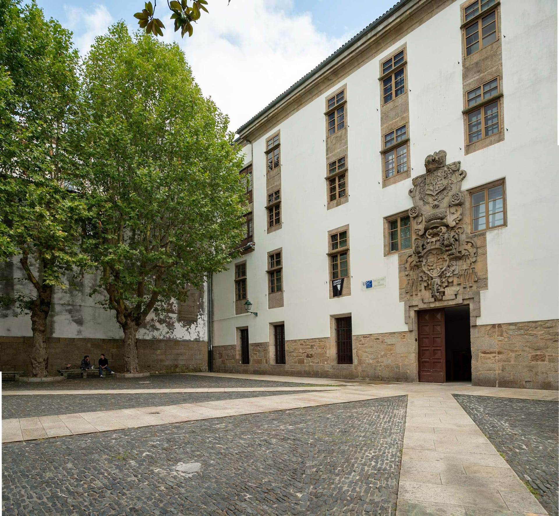 Proyección de 'Embajadores en el infierno'