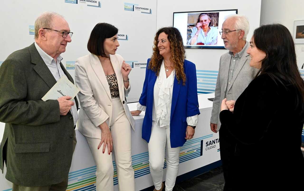 Conferencia de Alberto Luna Samperio en el homenaje a María Ealo de Sá