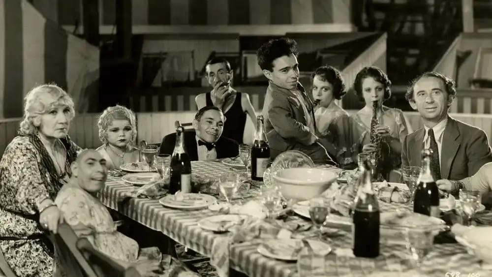 CineForum: Freaks