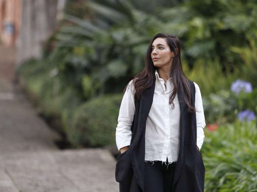 Encuentro literario con Fernanda Tr铆as
