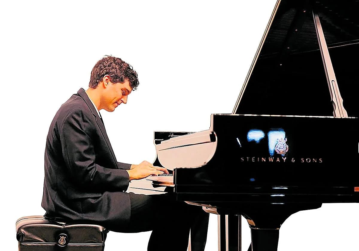 Concierto de 脕lvaro Torres Tr铆o en Jazz en el Centro