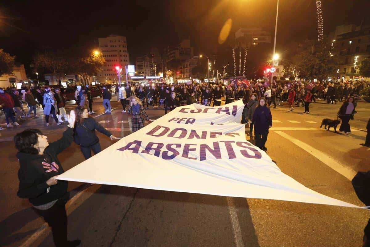 Guía del 8M en Palma 2026: marchas, cultura y movilidad