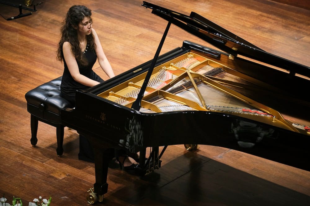 Sociedad Filarm贸nica: Diana Cooper