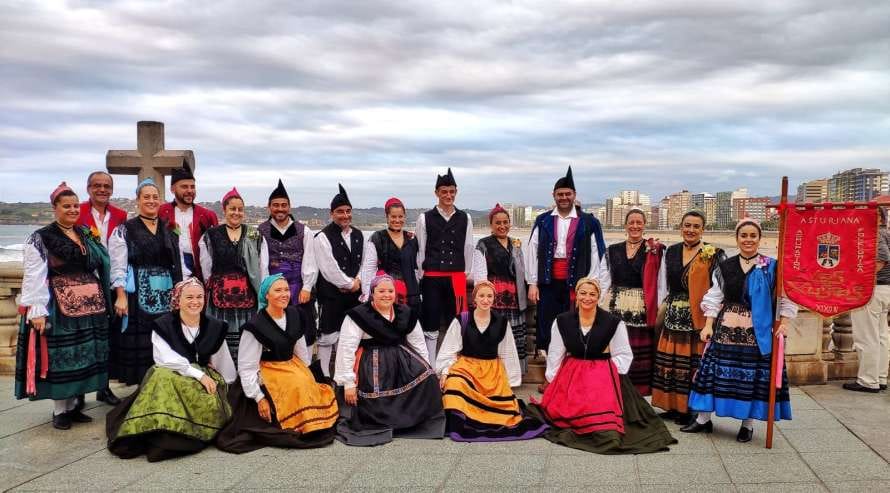 Actuaci贸n del Grupo Folkl贸rico Los Xustos - Fiesta de la M煤sica 2026