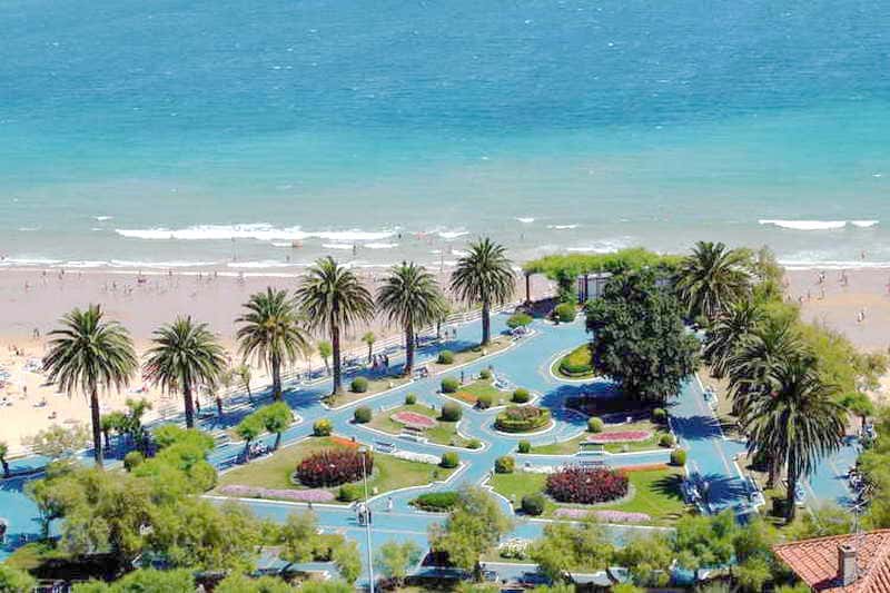 Guía de los nuevos Jardines de Piquío y su Bola del Mundo