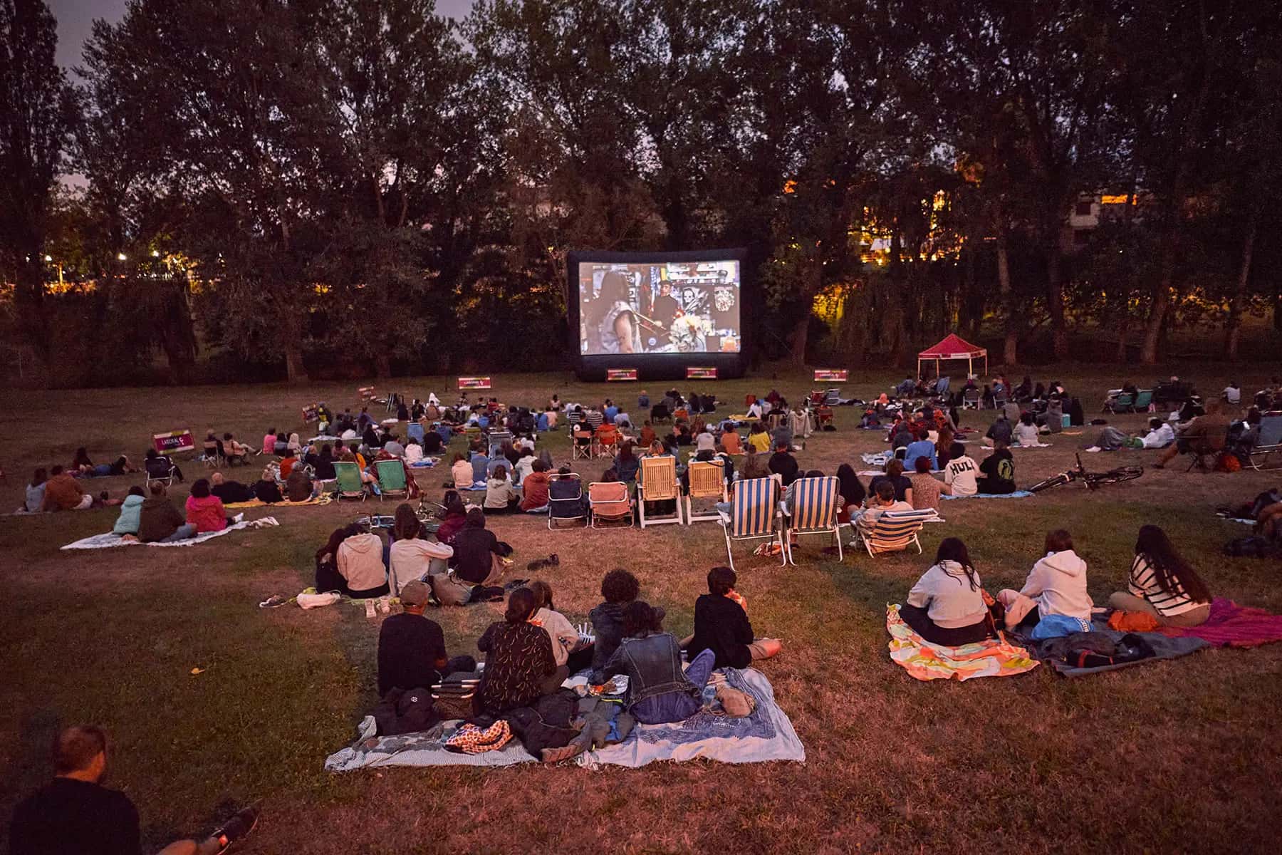 Noches de cine al aire libre con Korterraza 2026