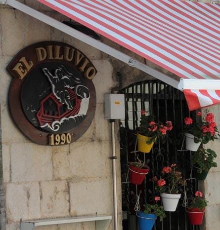 Las tortillas rellenas del Restaurante Diluvio en Santander