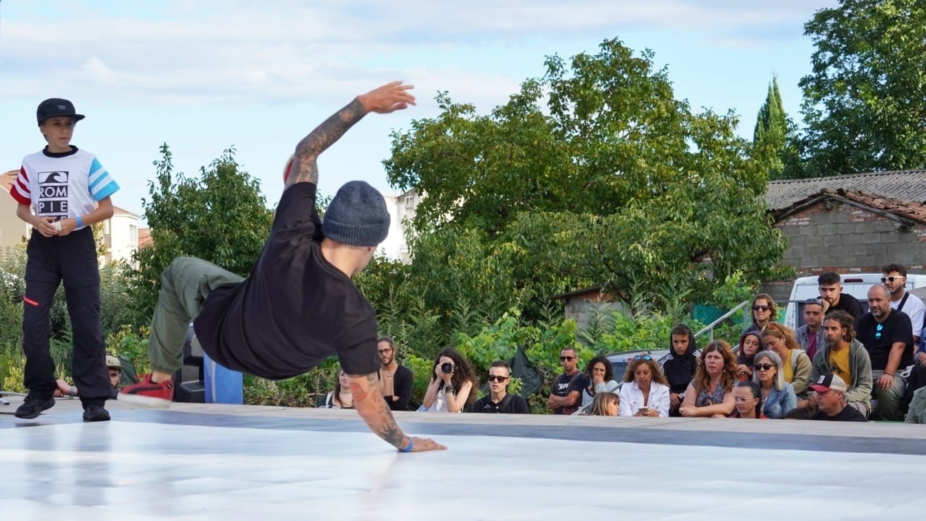 Taller de danza urbana con Vella Escola