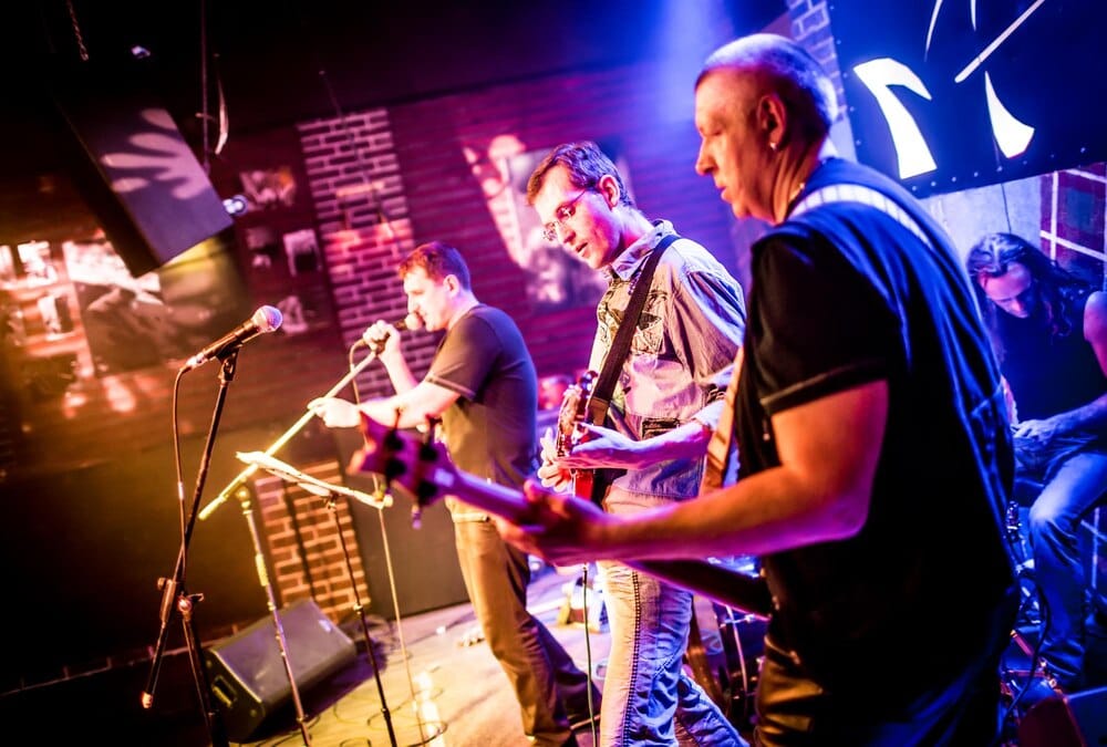 Concierto de Sangenjo y Peitolover en Ourense