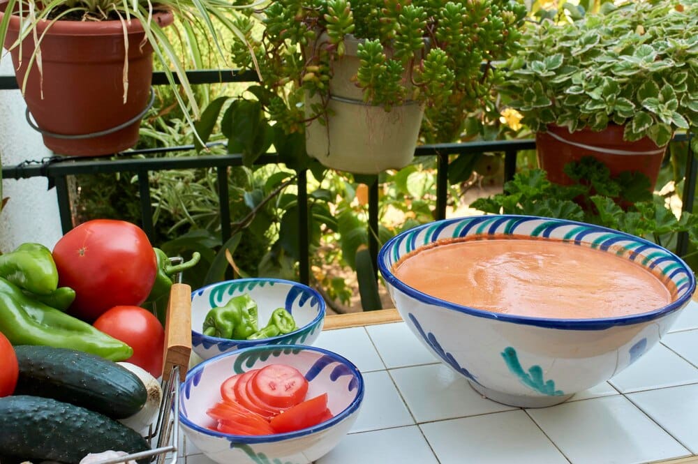 Sopas frías y gazpachos para el verano en Donostia