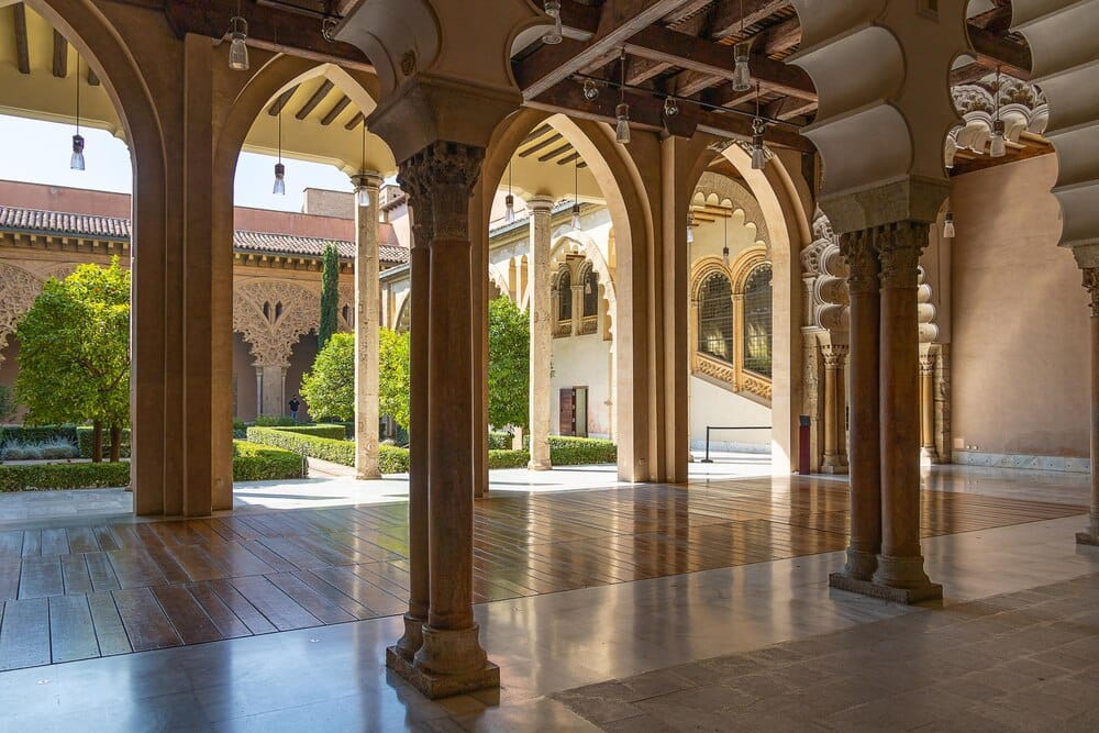 Visita guiada Palacio de Sástago