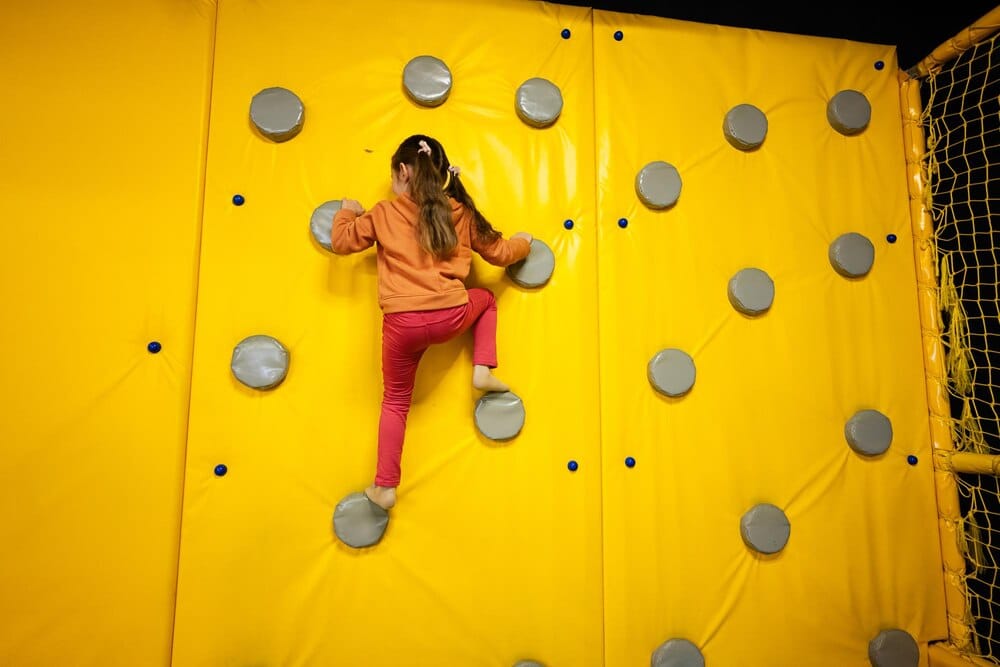 Bautismos de escalada para niños y niñas