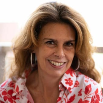 Presentaci贸n de El caso de la mujer del estanque