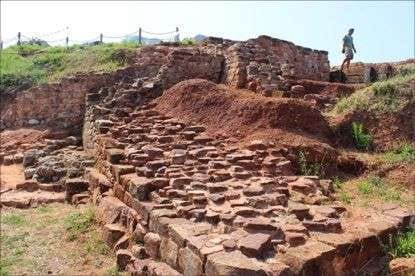Itinerarios de patrimonio. Primavera 2025. El alfoz de Gauz贸n