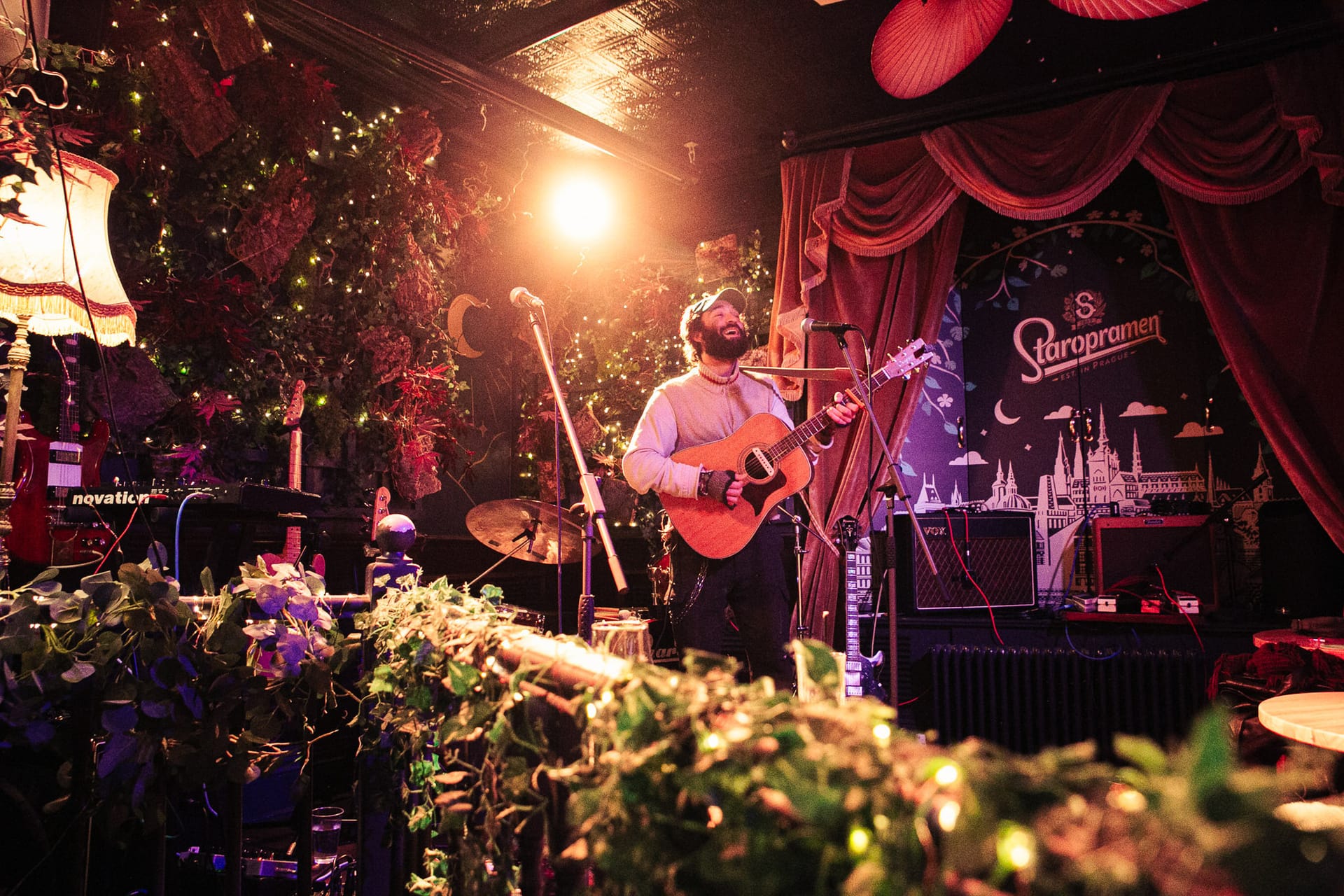 Will Samson live at The Folklore Rooms