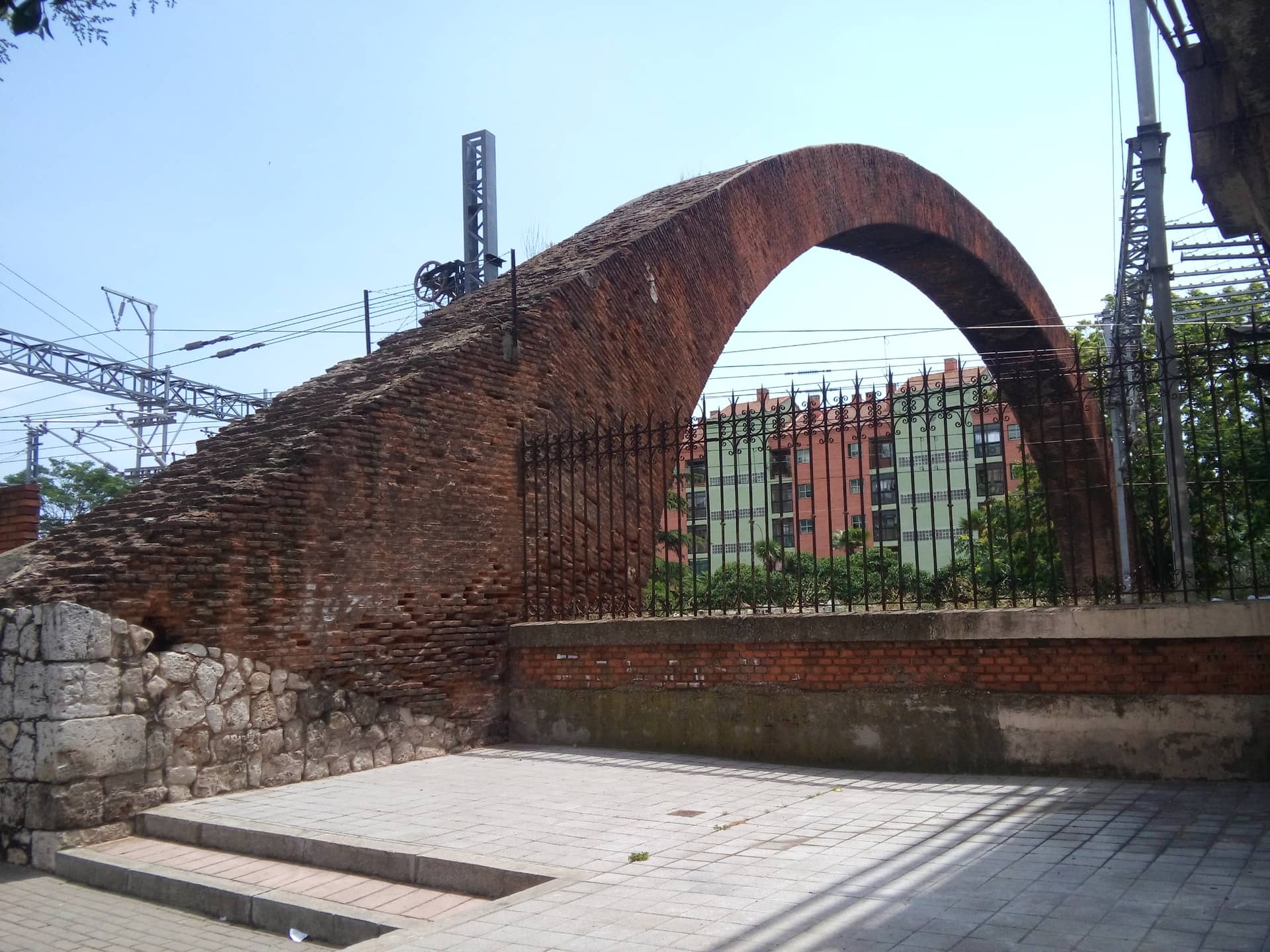 Viaducto de Arco de Ladrillo