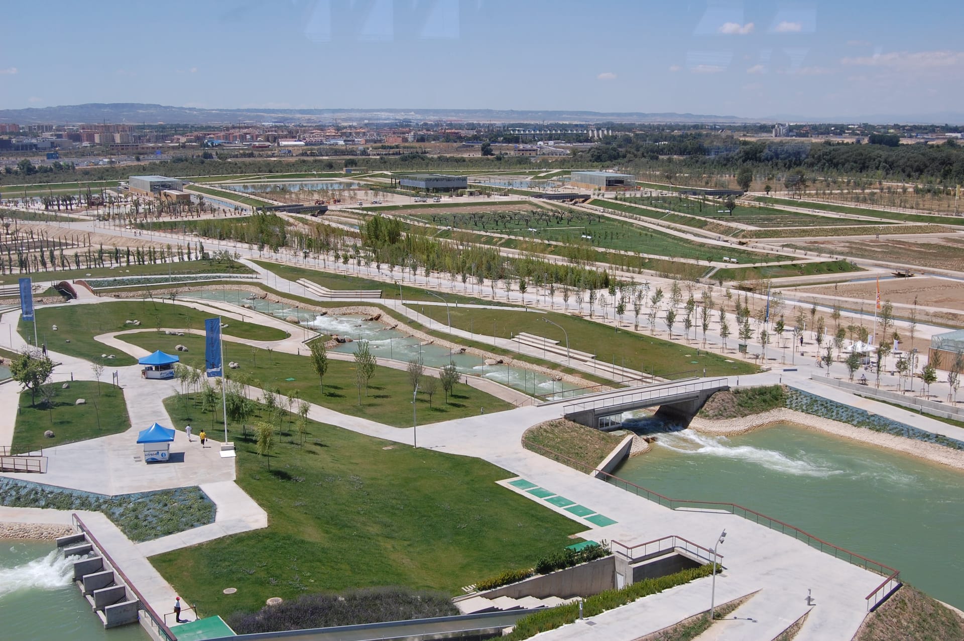 Competici贸n de inauguraci贸n del Canal de Aguas Bravas