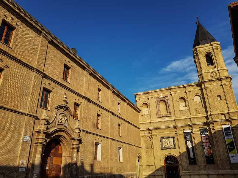 Taller de iniciación a la papiroflexia
