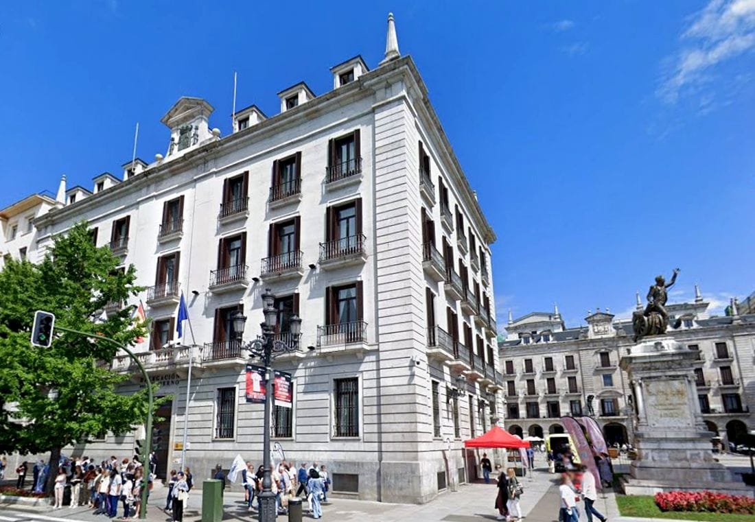 Concentraci贸n por los derechos de las personas no binarias
