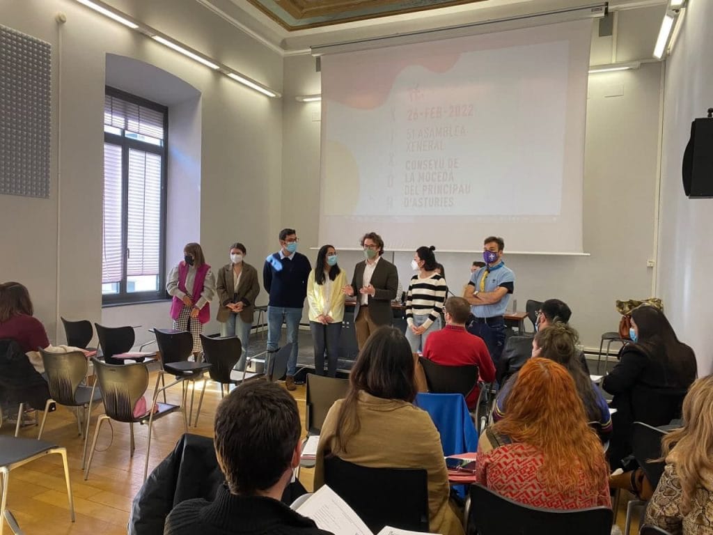 Taller de iniciación a la lengua de signos - Festival Sin Límites