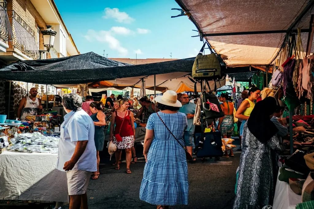 Mercadillo de la barriada de Belén